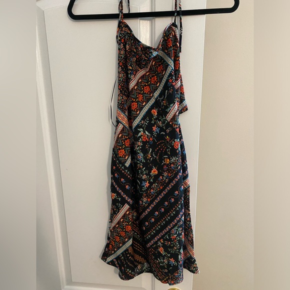 NWT ULTRAVIOLET DRESS - Picture 2 of 6